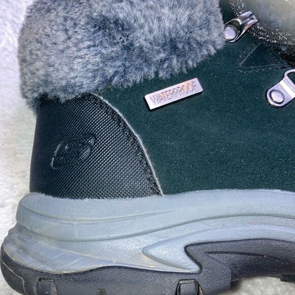 SKECHERS 7 Relaxed Fit:Waterproof Trego Falls Finest Suede Booties - Picture 6 of 13